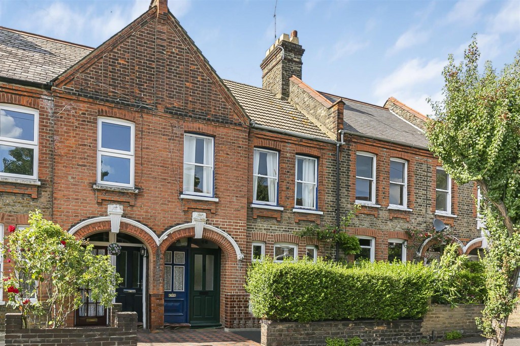 Theydon Street, Walthamstow, London, E17
