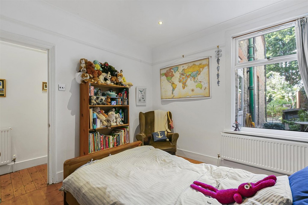 Theydon Street, Walthamstow, London, E17