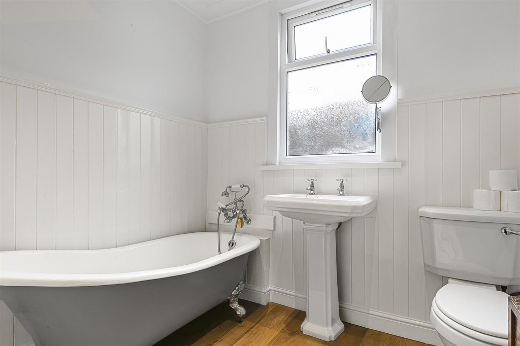 Theydon Street, Walthamstow, London, E17