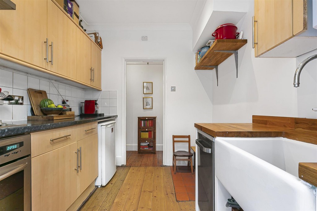 Theydon Street, Walthamstow, London, E17