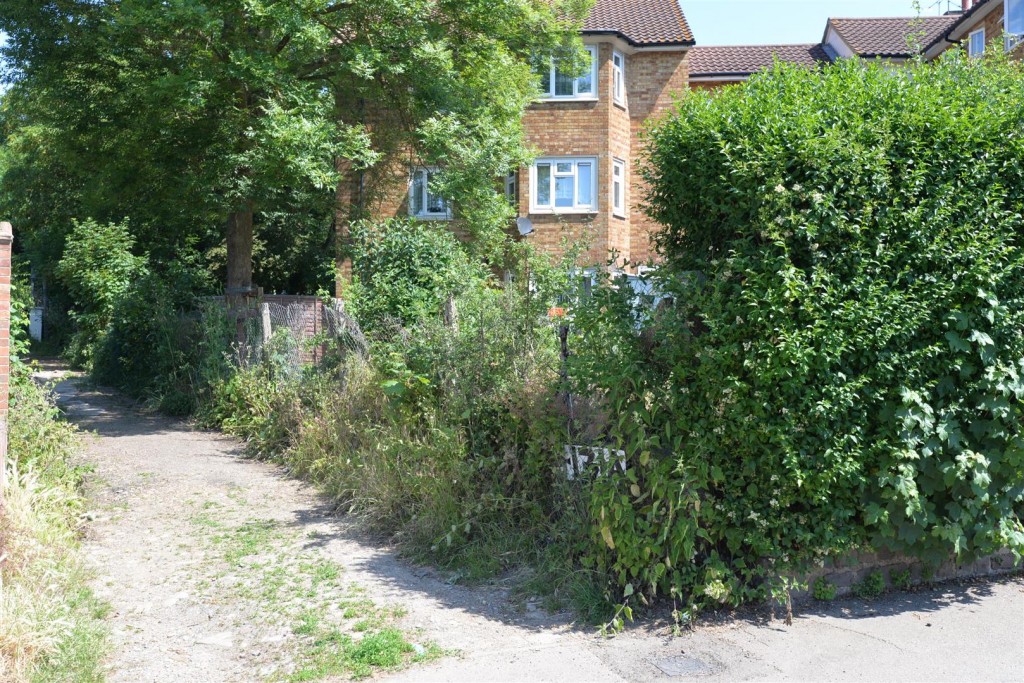Greenway Avenue, Walthamstow, London, E17