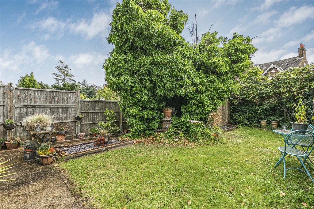 The Lindens, Prospect Hill, Walthamstow, London, E17
