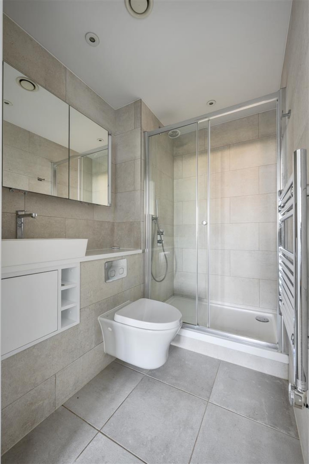 Gateway Apartments, Station Approach, Hoe Street, Walthamstow, London, E17