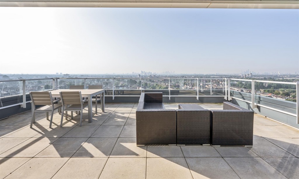 Gateway Apartments, Station Approach, Hoe Street, Walthamstow, London, E17