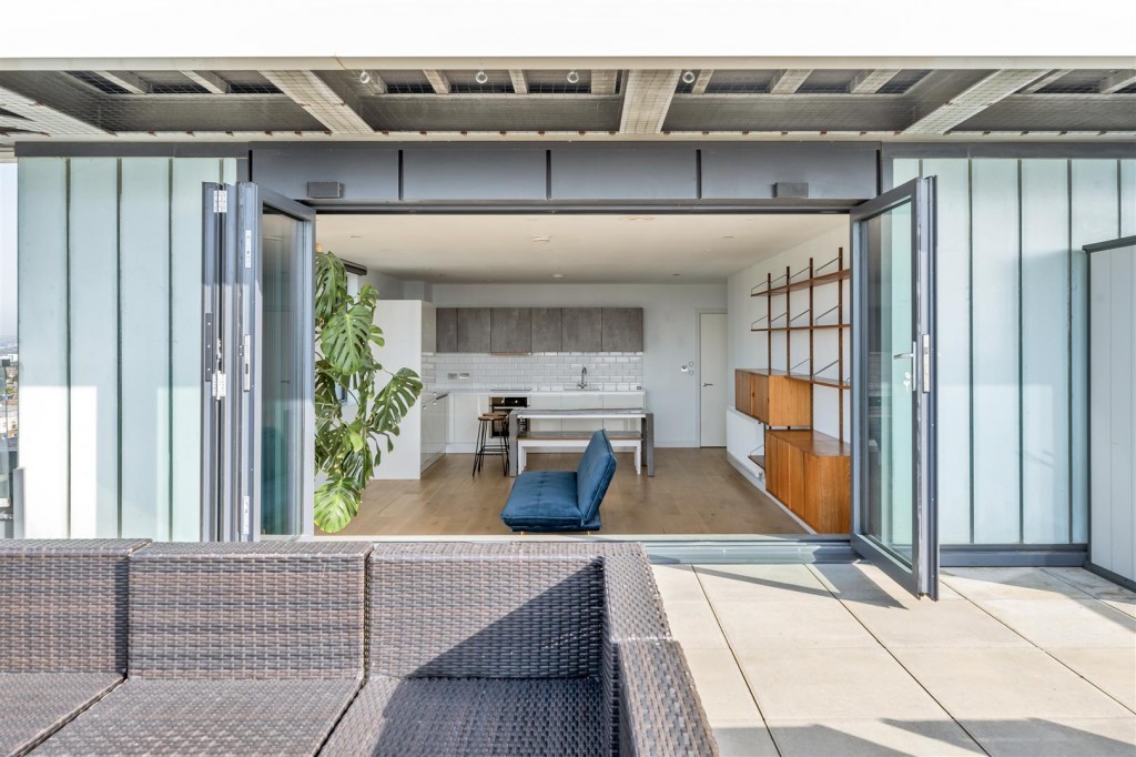 Gateway Apartments, Station Approach, Hoe Street, Walthamstow, London, E17