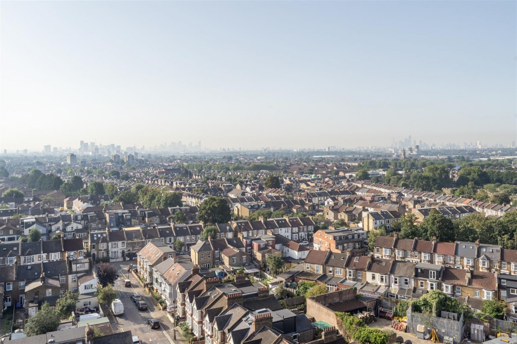 Gateway Apartments, Station Approach, Hoe Street, Walthamstow, London, E17