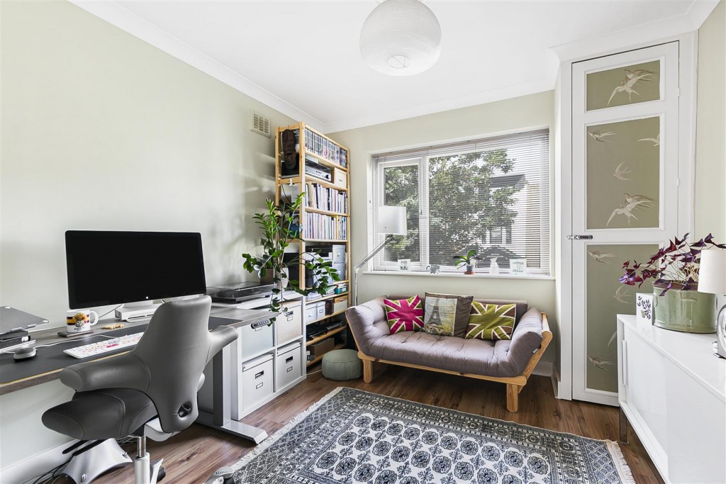 Third Avenue, Walthamstow, London, E17