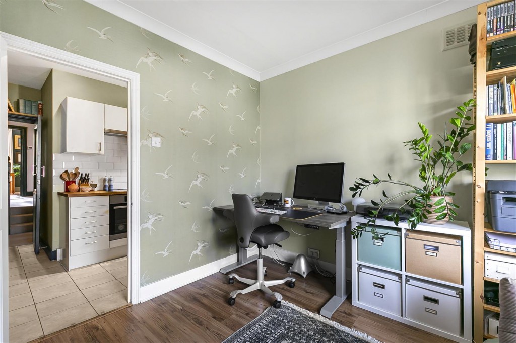 Third Avenue, Walthamstow, London, E17