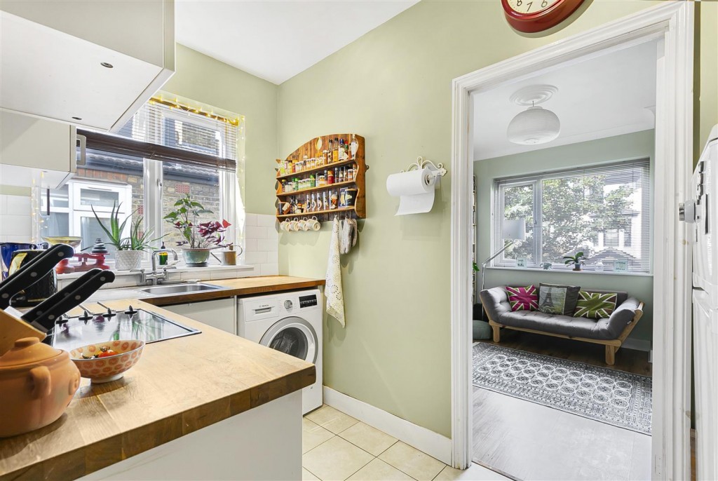 Third Avenue, Walthamstow, London, E17