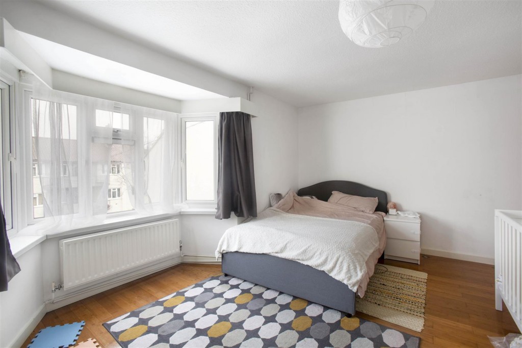 Brookfield Avenue, Walthamstow, London, E17
