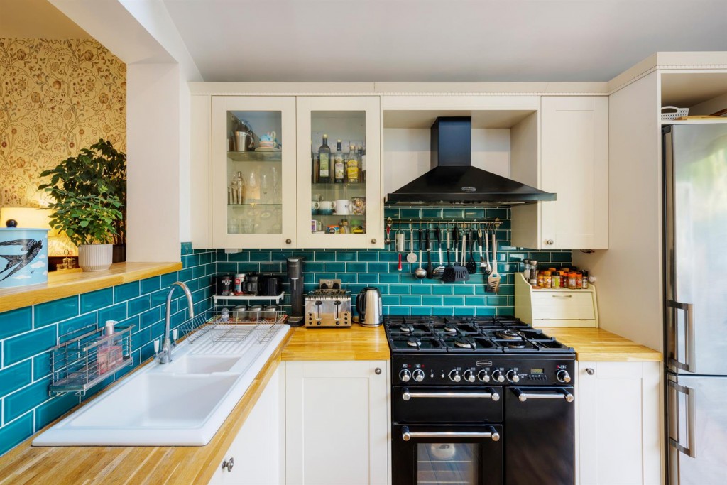 Cromwell Road, Walthamstow, London, E17
