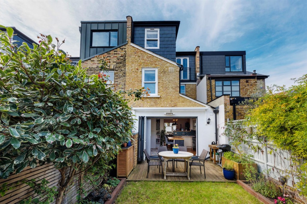 Cromwell Road, Walthamstow, London, E17