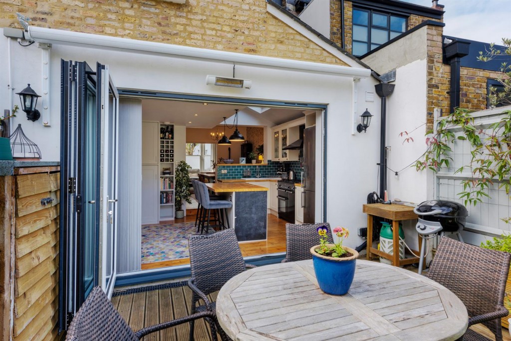 Cromwell Road, Walthamstow, London, E17