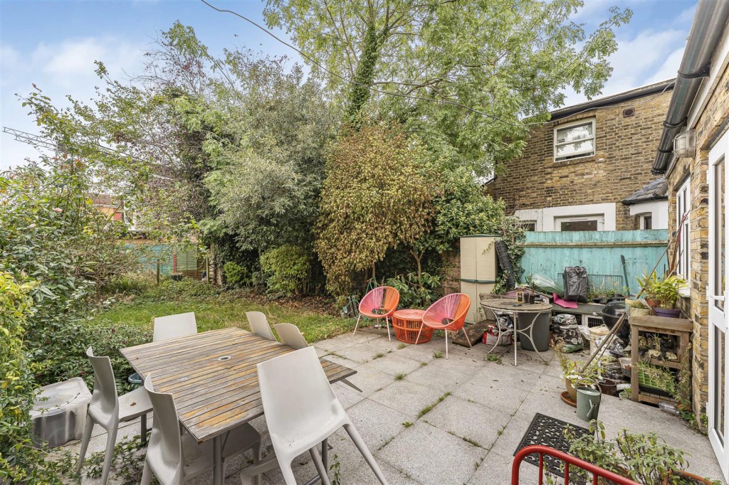 Addison Road, Walthamstow, London, E17