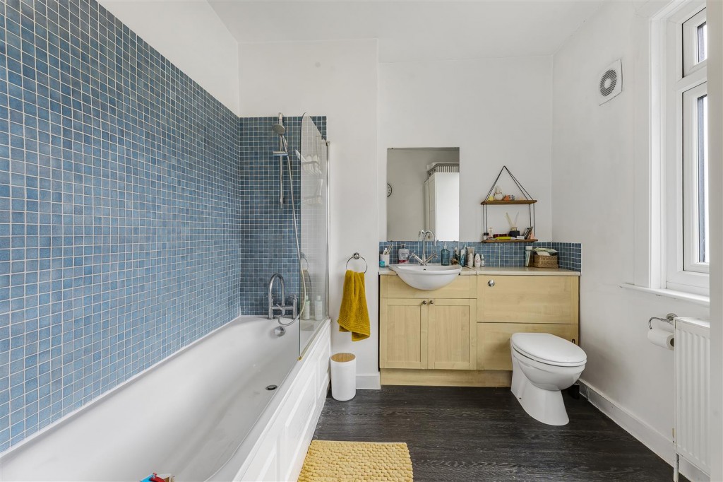 Warner Road, Walthamstow, London, E17