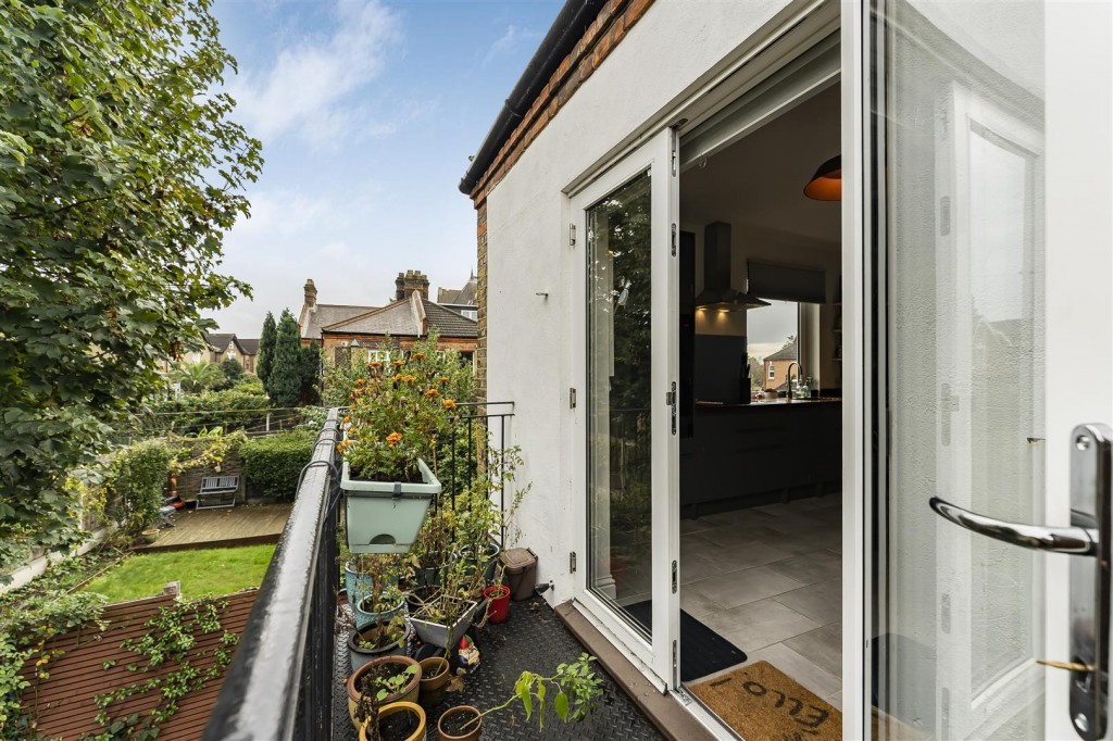 Warner Road, Walthamstow, London, E17
