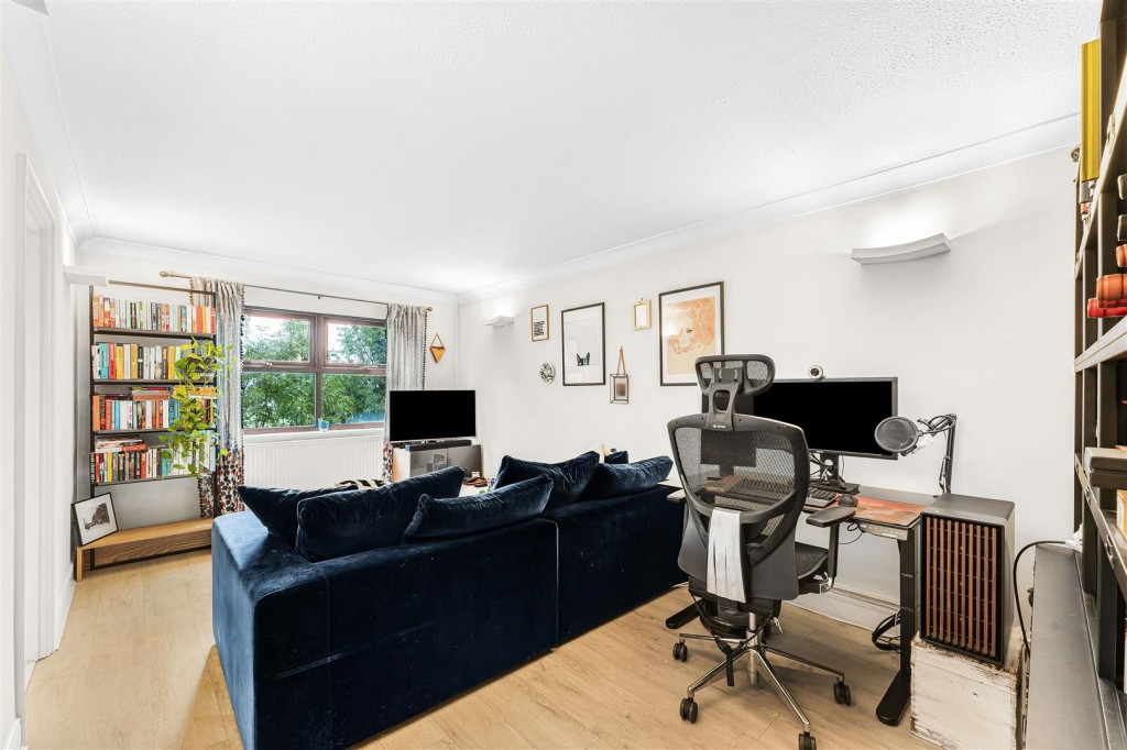 Coppermill Lane, Walthamstow, London, E17