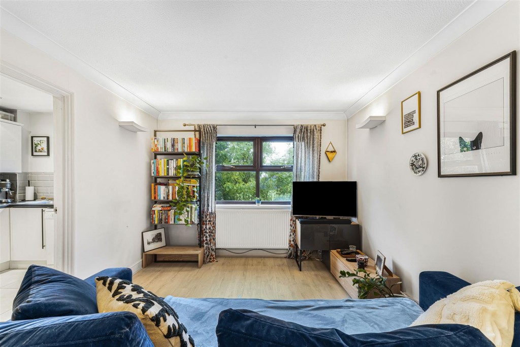 Coppermill Lane, Walthamstow, London, E17