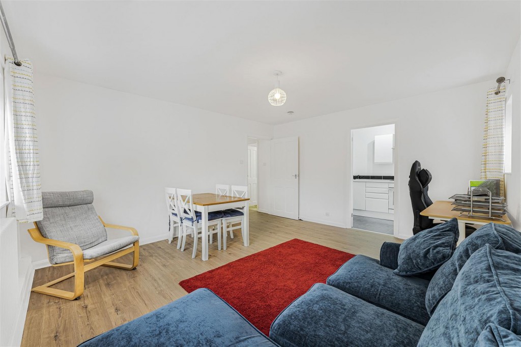 West Avenue, Walthamstow, London, E17