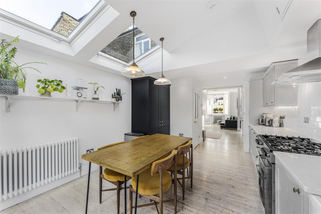 Oakdale Road, Leytonstone, London, E11