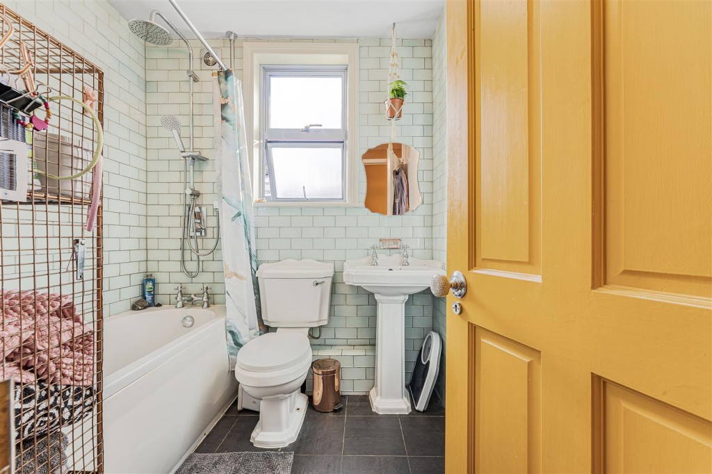 Hazelwood Road, Walthamstow, London, E17