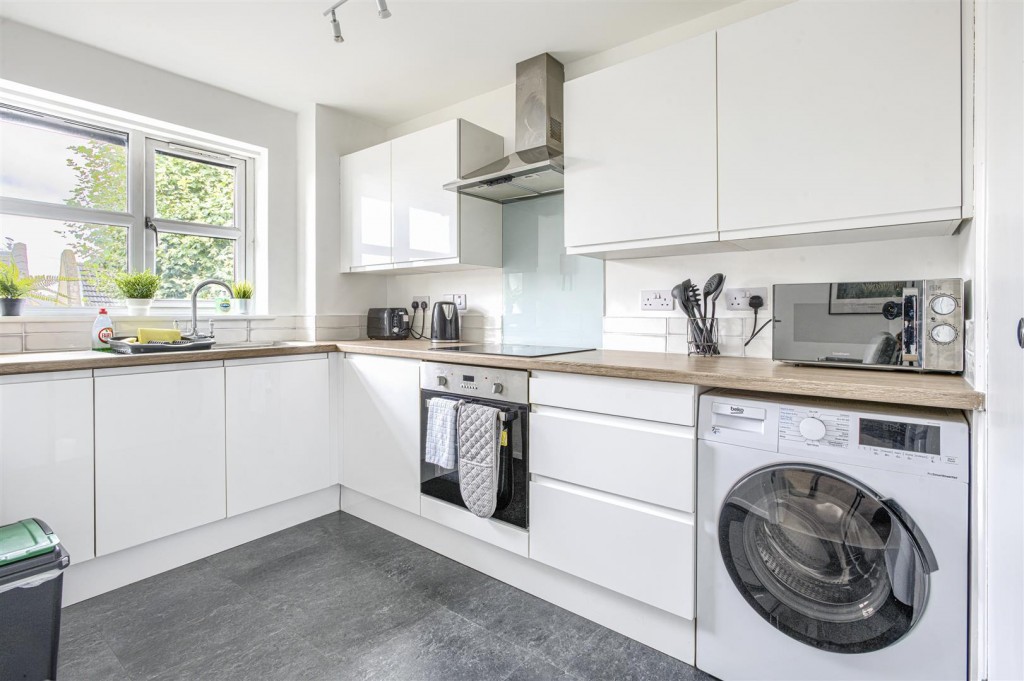 Read Court, Gandhi Close, Walthamstow, London, E17