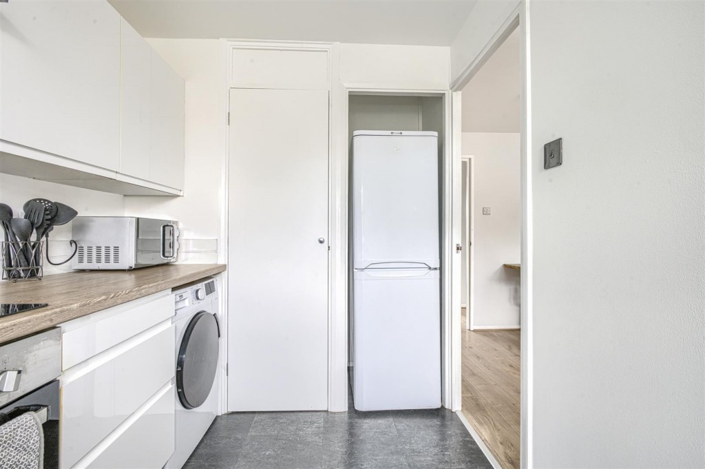 Read Court, Gandhi Close, Walthamstow, London, E17