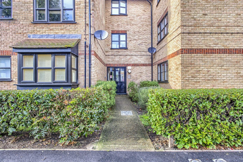 Read Court, Gandhi Close, Walthamstow, London, E17