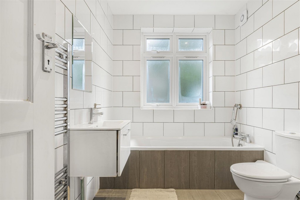 Hillside Gardens, Walthamstow, London, E17