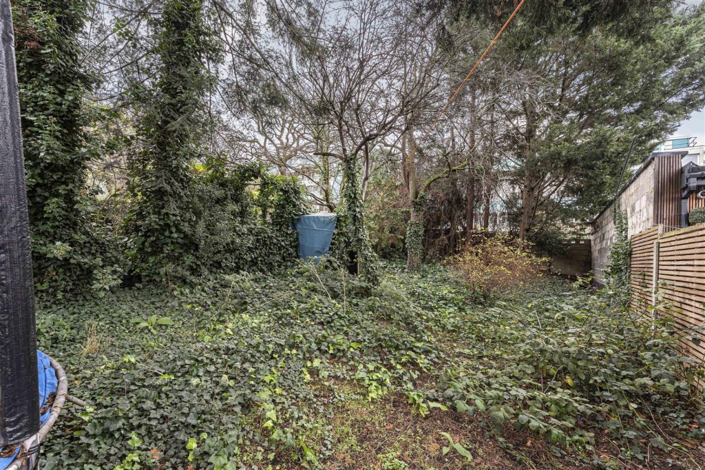 Hillside Gardens, Walthamstow, London, E17