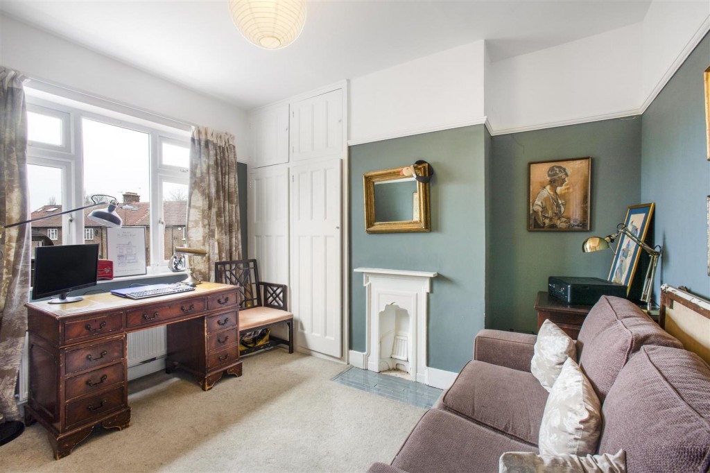 St. John's Road, Walthamstow, London, E17