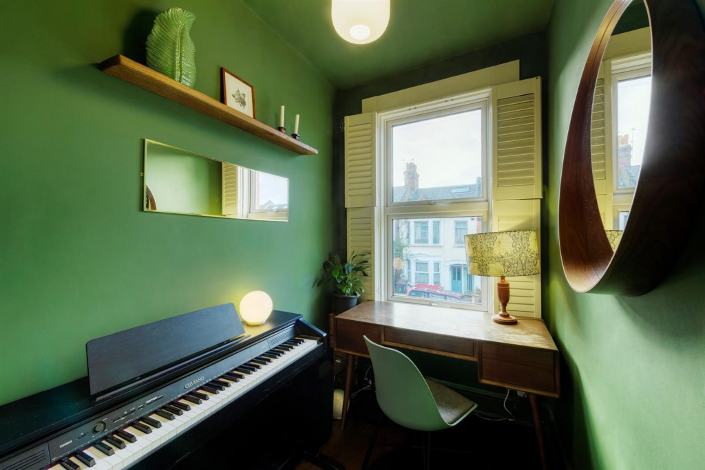 Howard Road, Walthamstow, London, E17