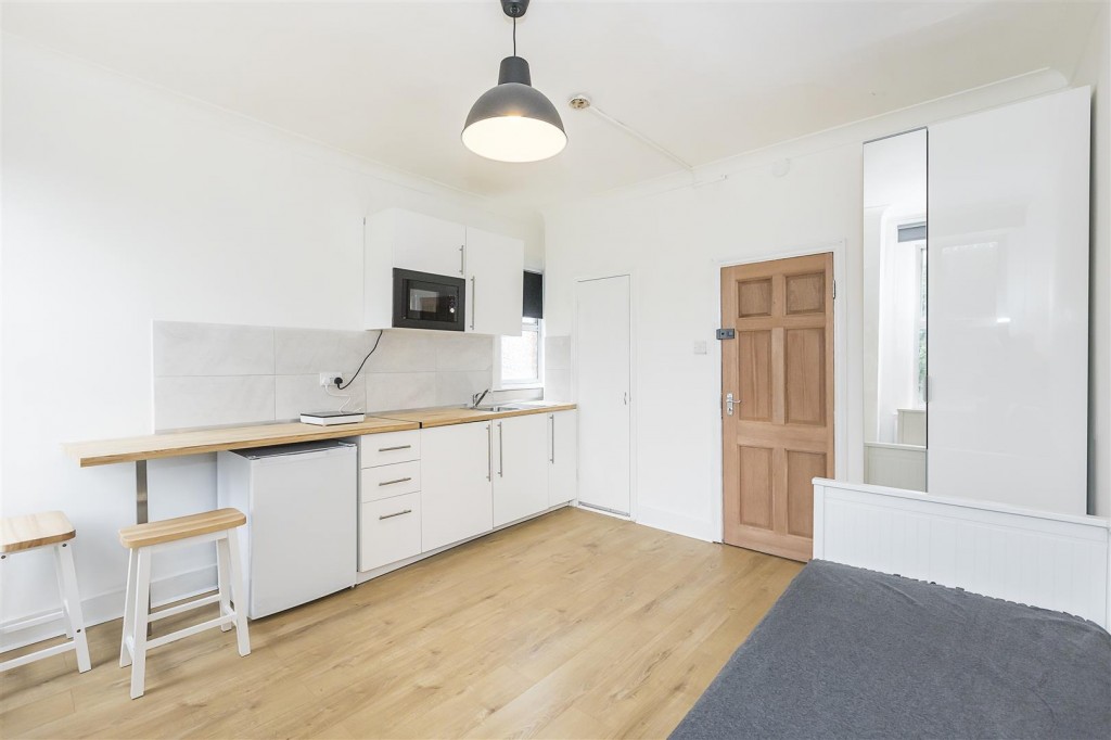 Grove Road, Walthamstow, London, E17