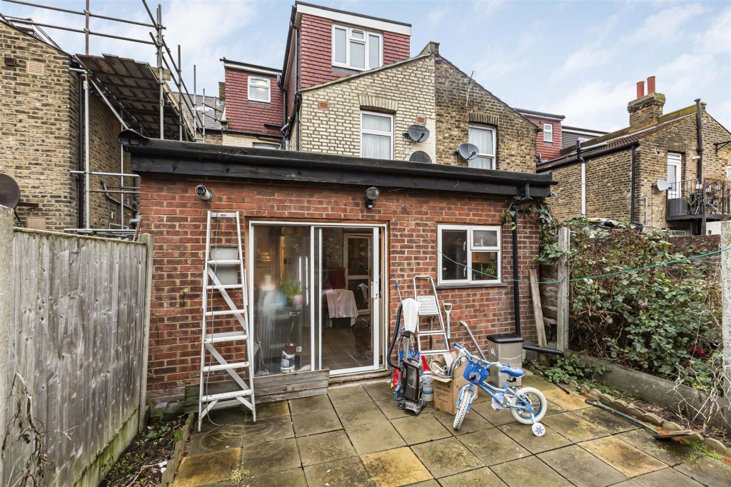 Warren Road, Leyton, London, E10