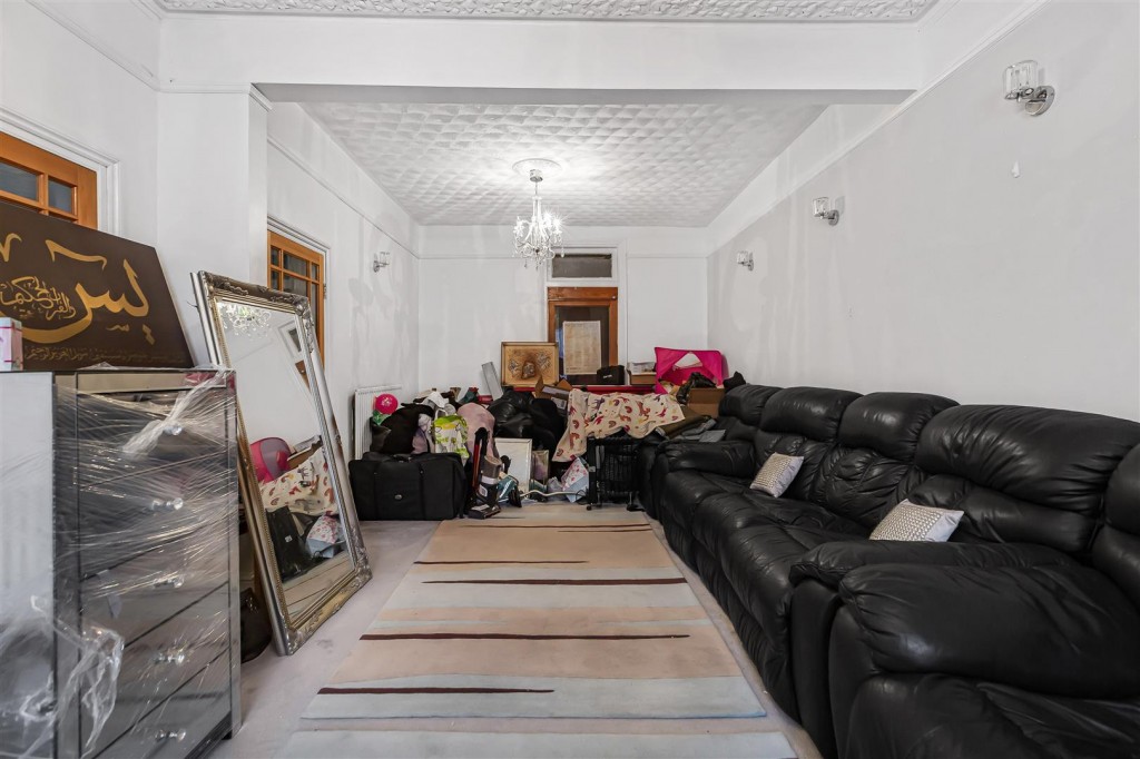 Warren Road, Leyton, London, E10