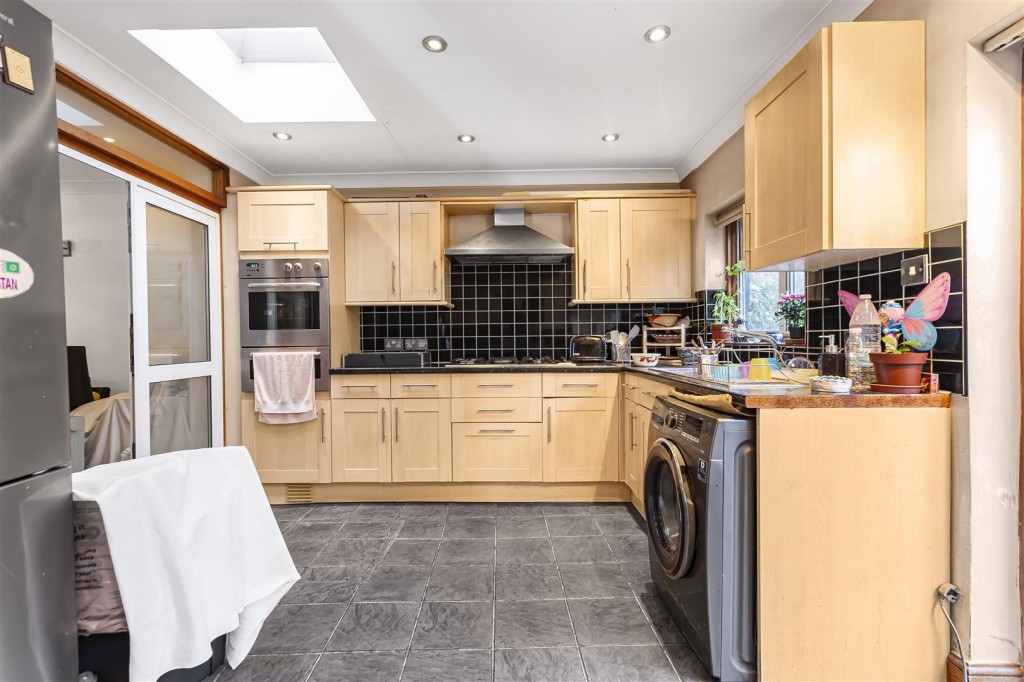 Warren Road, Leyton, London, E10