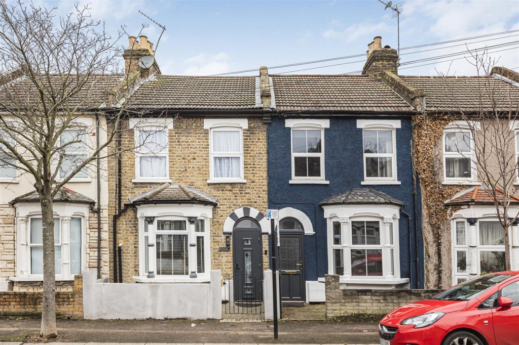 Oakdale Road, Leytonstone, London, E11