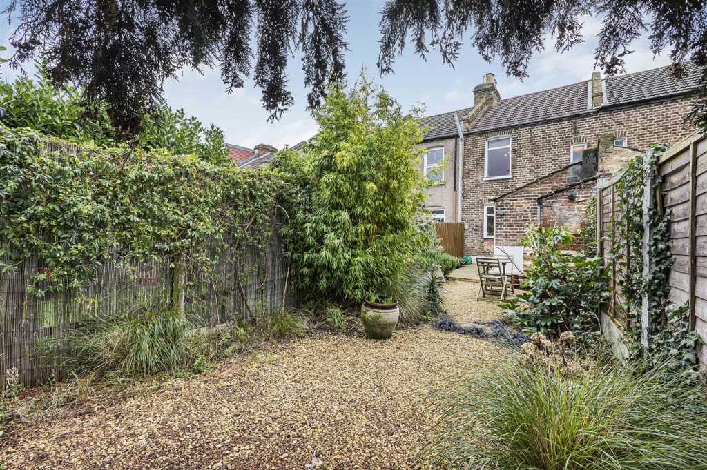 Oakdale Road, Leytonstone, London, E11