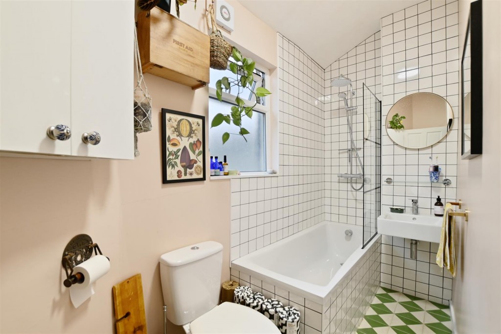 Scotts Road, Leyton, London, E10