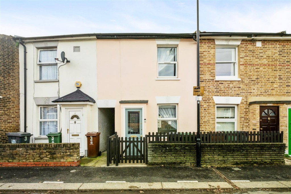 Byron Road, Walthamstow, London, E17
