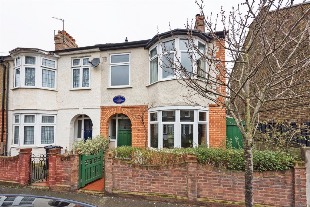 Pearcroft Road, Leytonstone, London, E11