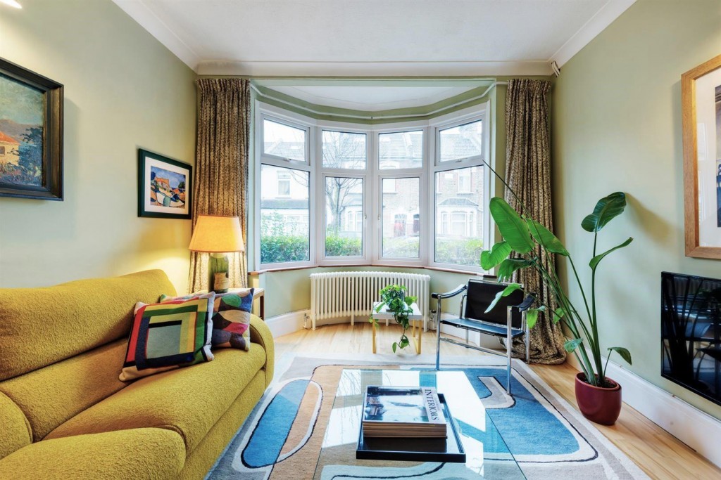 Pearcroft Road, Leytonstone, London, E11
