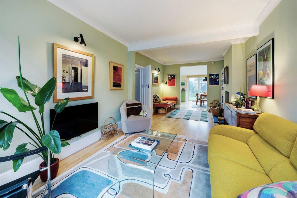 Pearcroft Road, Leytonstone, London, E11