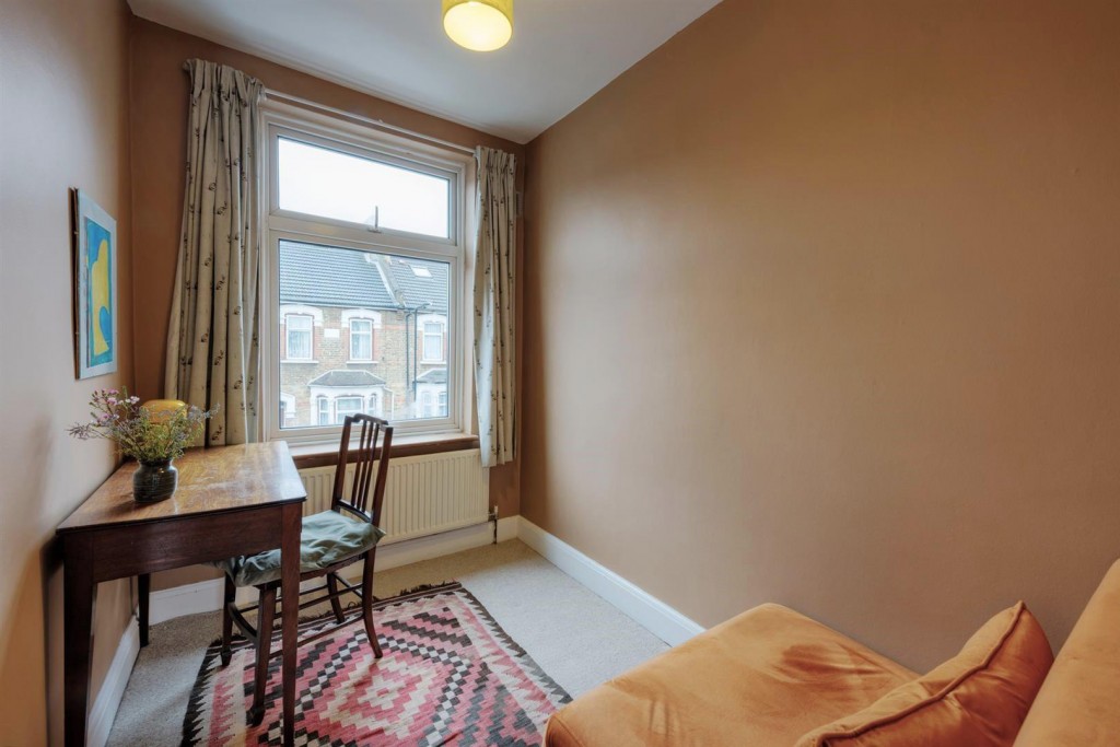 Pearcroft Road, Leytonstone, London, E11