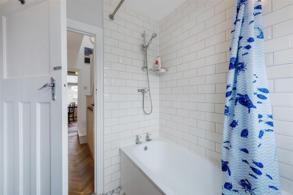 Pearcroft Road, Leytonstone, London, E11