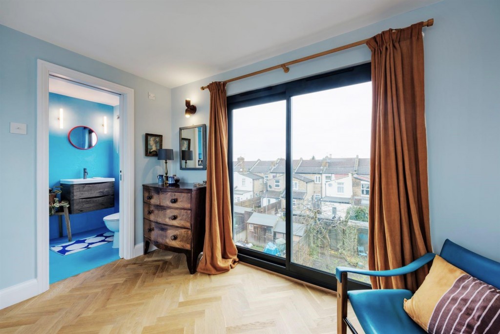 Pearcroft Road, Leytonstone, London, E11