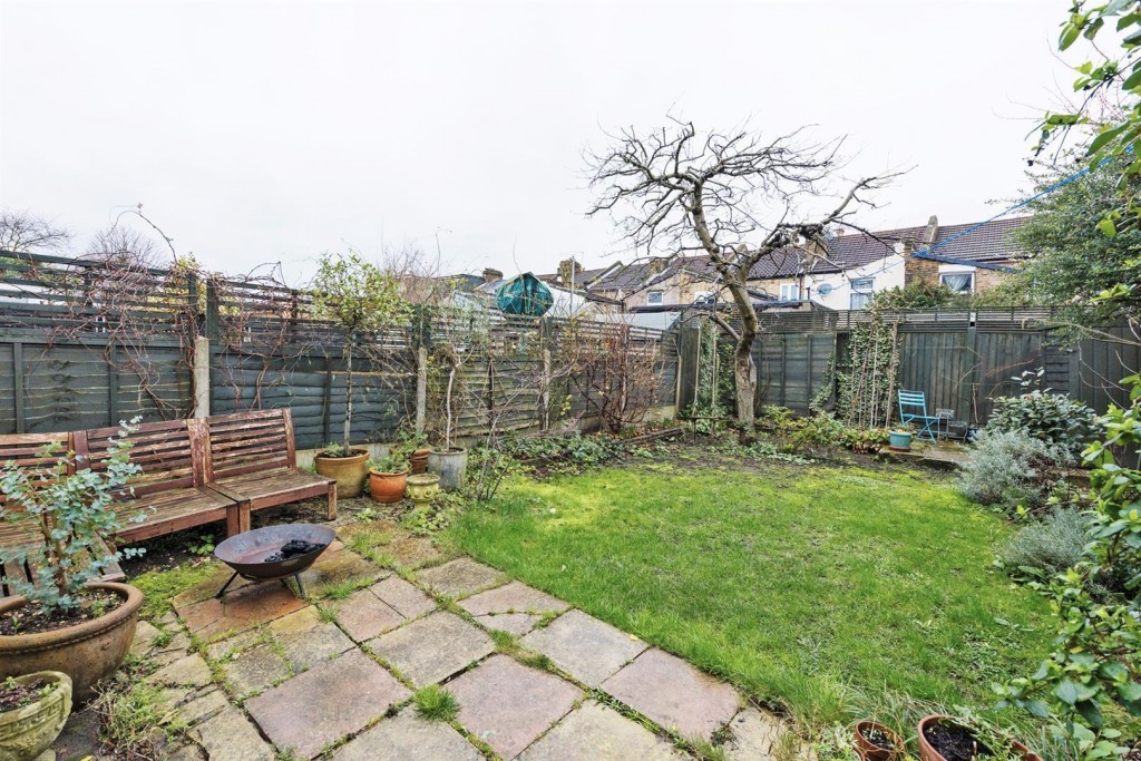 Pearcroft Road, Leytonstone, London, E11
