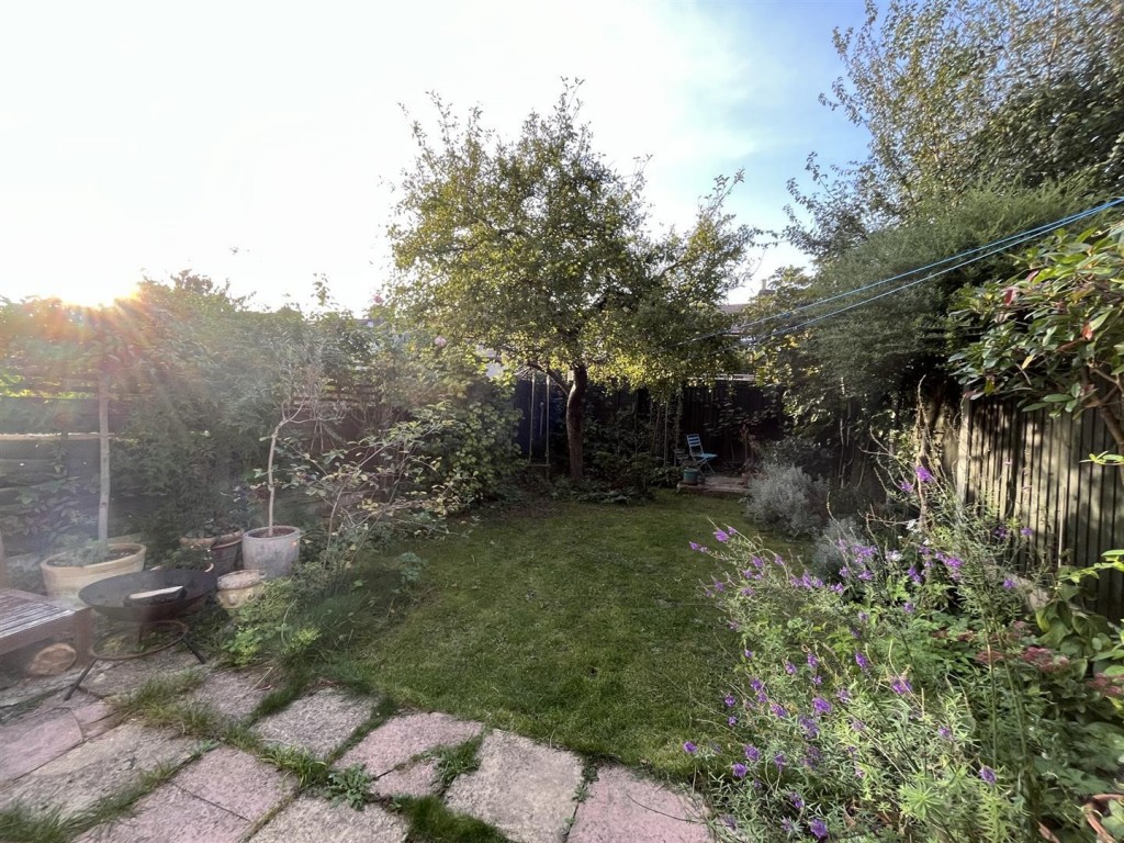 Pearcroft Road, Leytonstone, London, E11