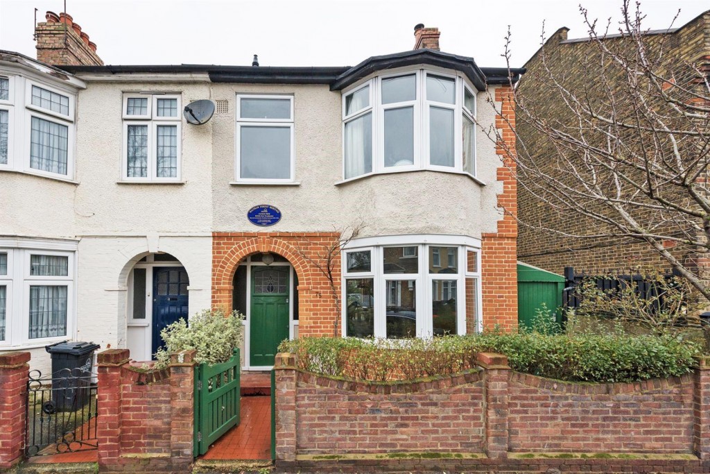 Pearcroft Road, Leytonstone, London, E11