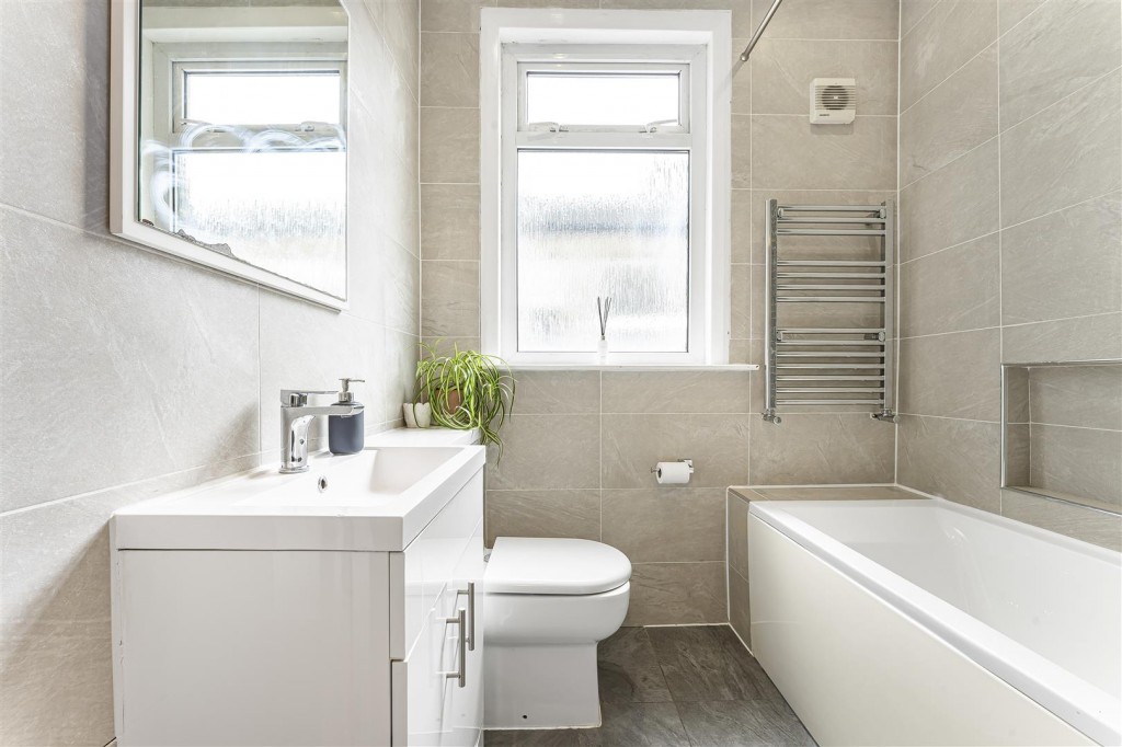 Newport Road, Leyton, London, E10